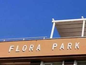 flora-park-otomatik-isikli-pergola-tente