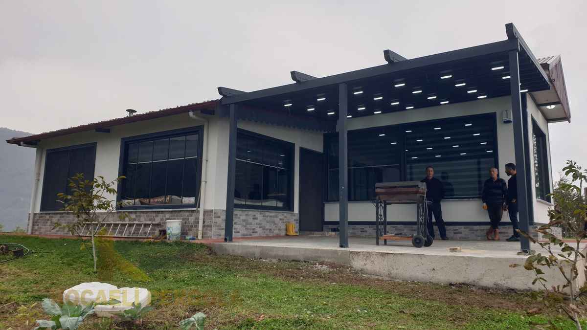 Kartepe Arslanbey Özel Üretim Otomatik Pergola 1