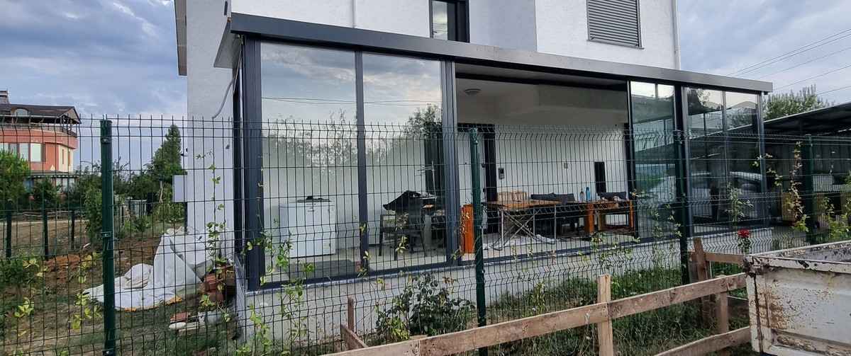 Yalova Akkoy Villa Ön Cephe Alüminyum Çerçeveli Cam Oda 3