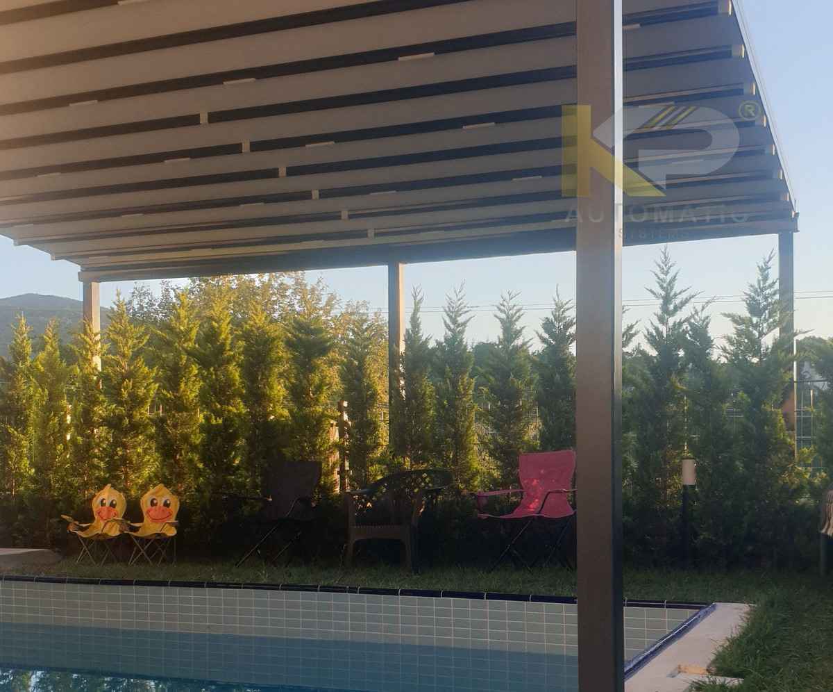 Yuvacık Havuz Üzeri Otomatik Pergola Tente 7